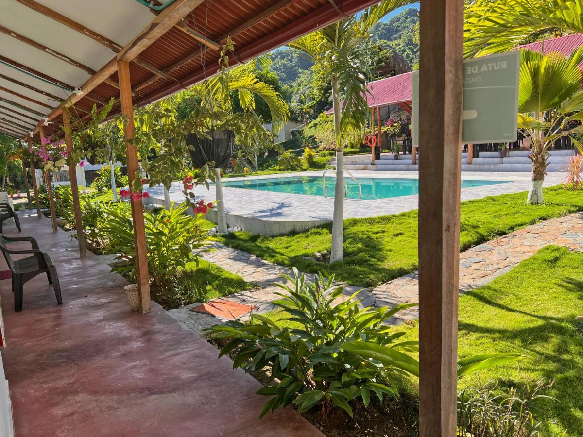 Cabanas Orlando Y Mas Na' Tayrona 엘 자이노 외부 사진