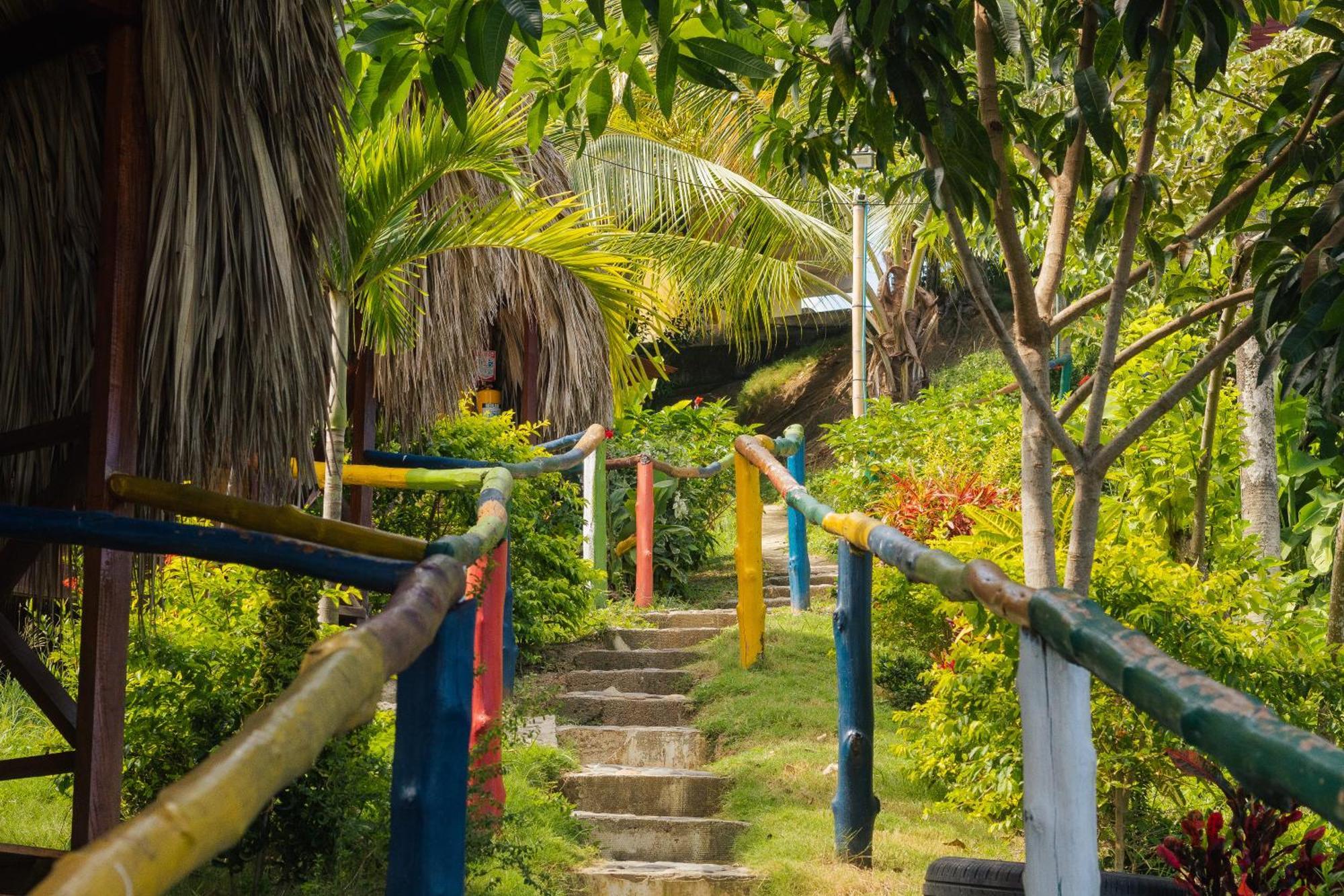 Cabanas Orlando Y Mas Na' Tayrona 엘 자이노 외부 사진